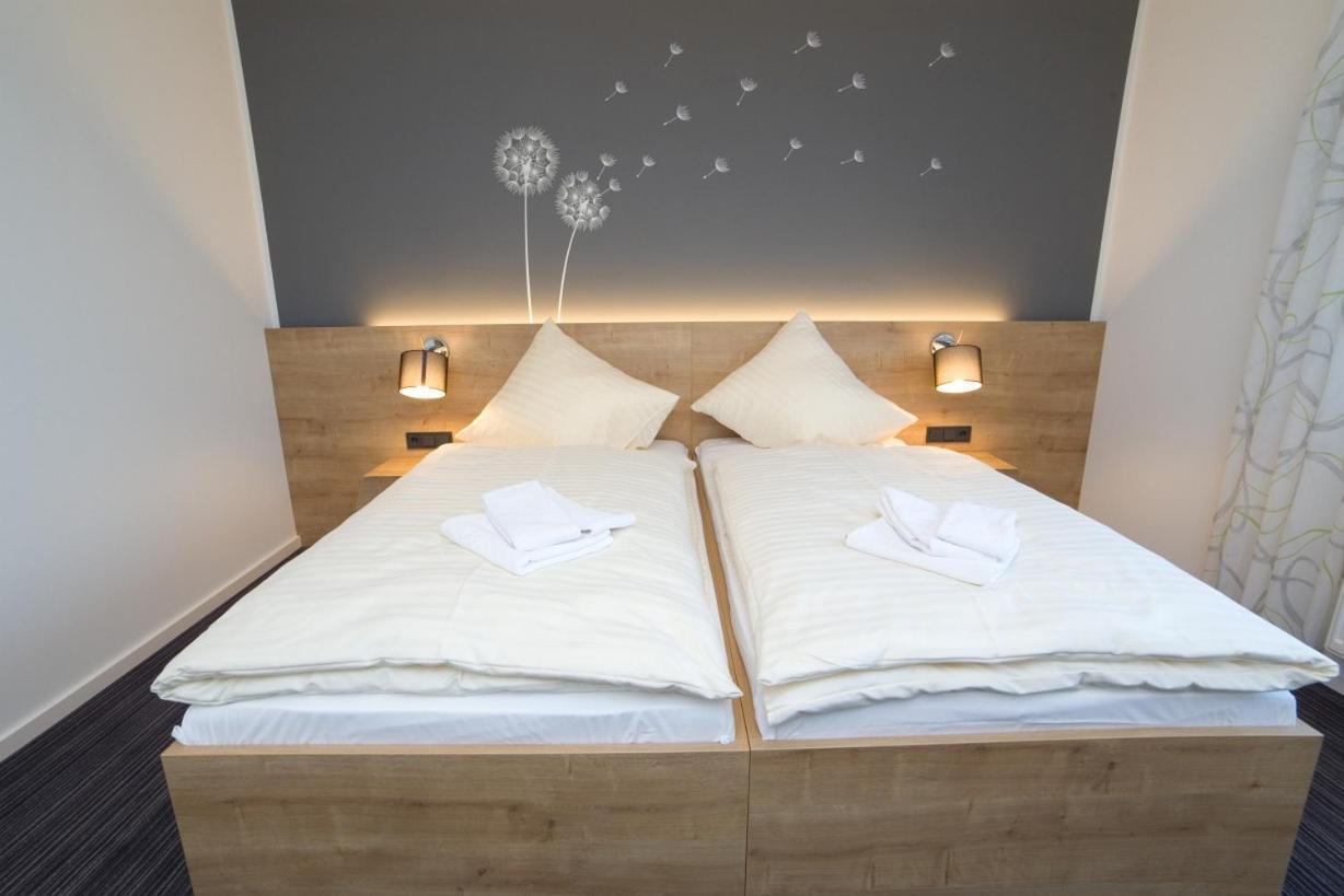 ריין Landhotel Hopster מראה חיצוני תמונה